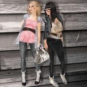 girls boarding - Ioana se apleaca spre Anabelle Ioana: Dupa asta - Fan fiction